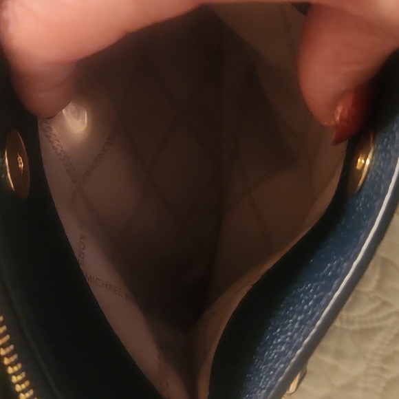 Handbag - Picture 4 of 6